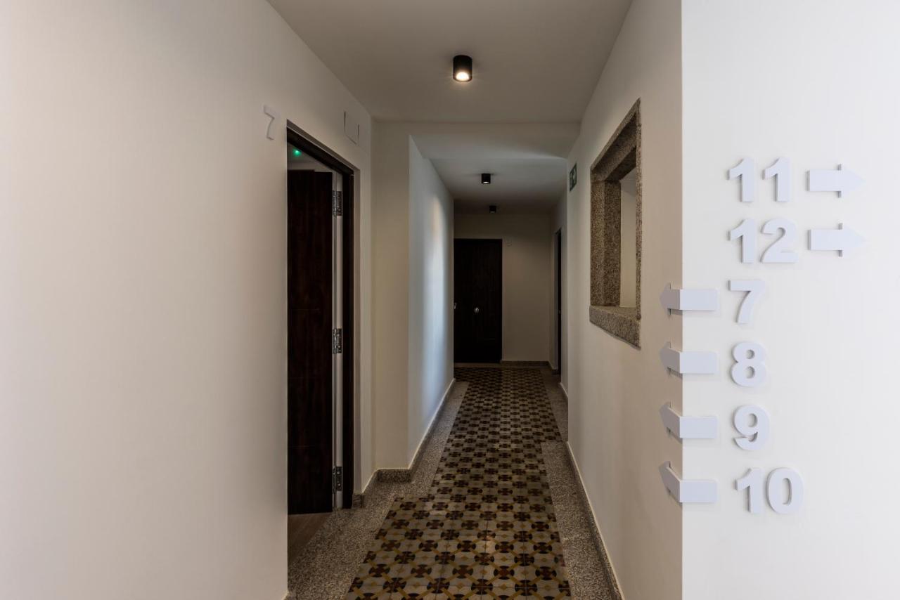 Apartamentos Turisticos De La Bernarda Caceres Exterior photo