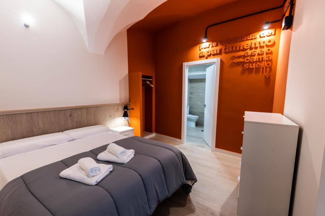 Apartamentos Turisticos De La Bernarda Caceres Exterior photo